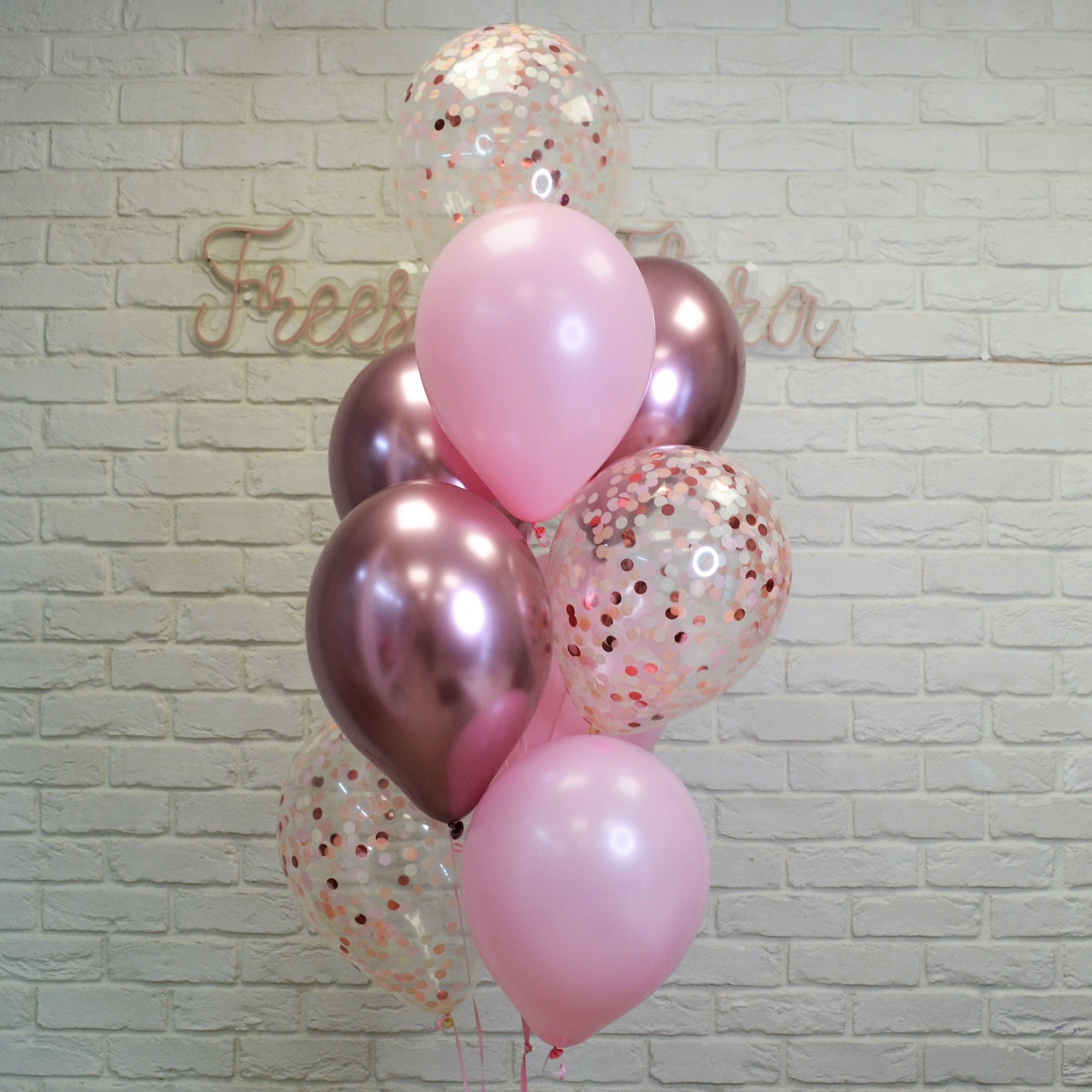 Фонтан из 9 шаров "Розовые с конфетти"