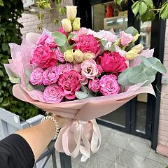 Яркий букет с розами «Кантри-блюз»