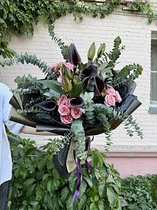 Black Alt Bouquet